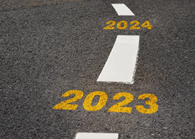 年终总结：请回答2023